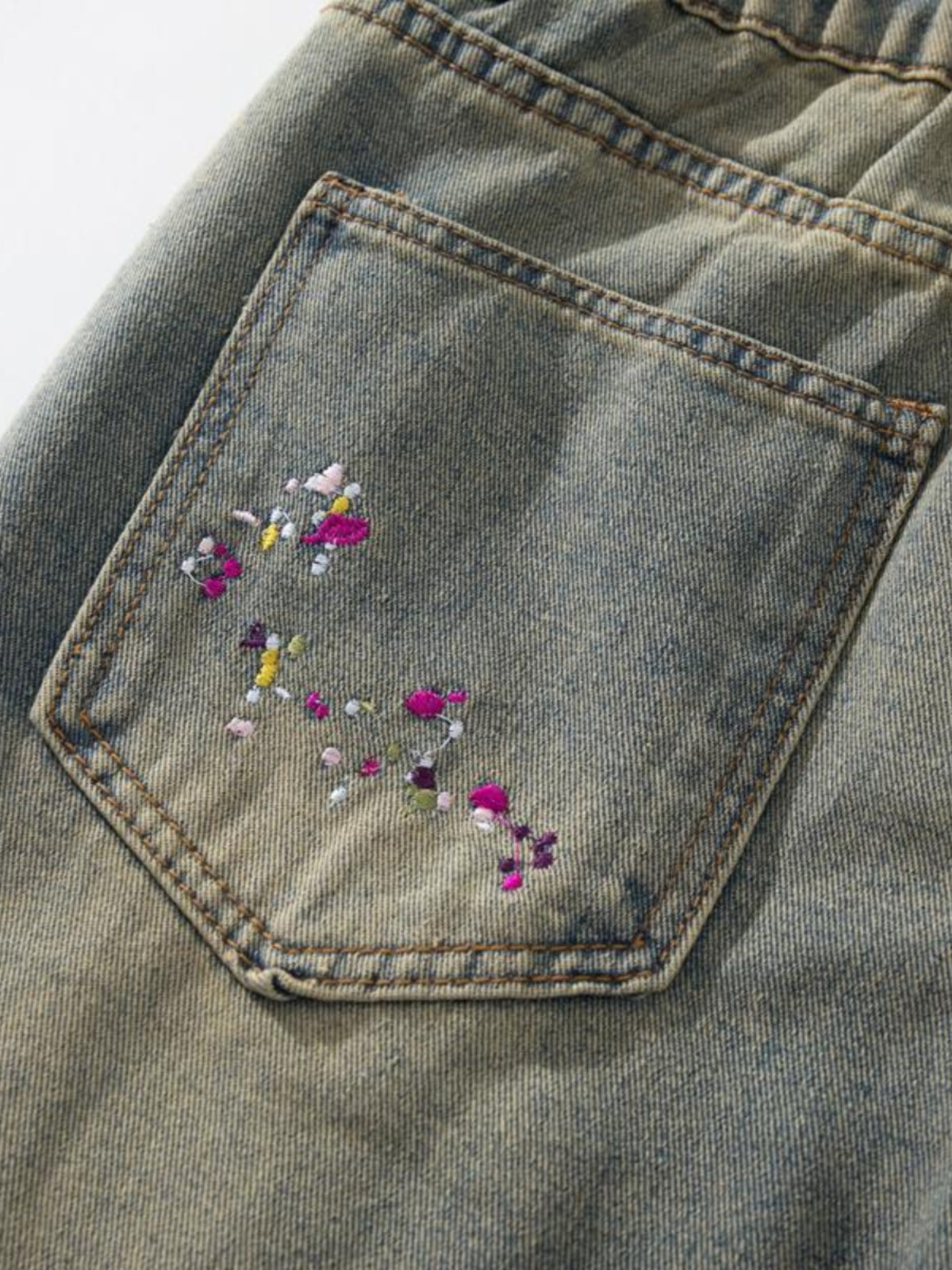 Retro Washed Embroidery Worn Jeans Men